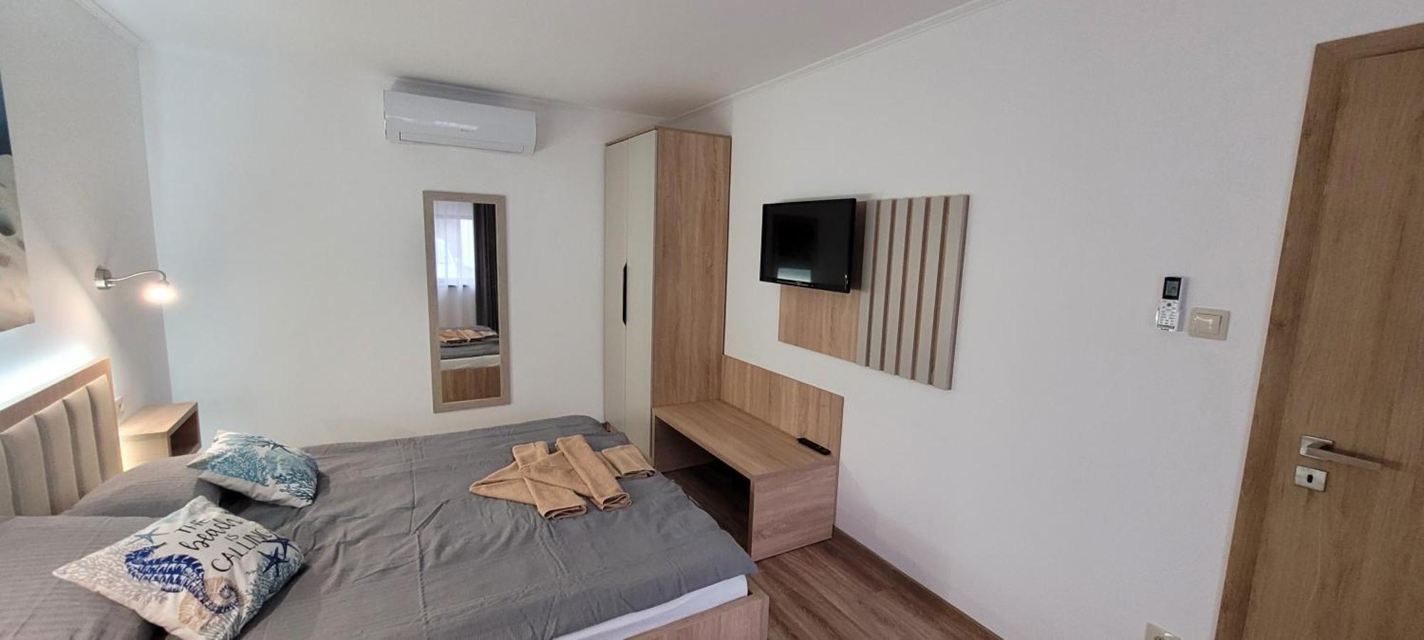 Csaladi Kikoeto Apartman Gyula Exterior foto